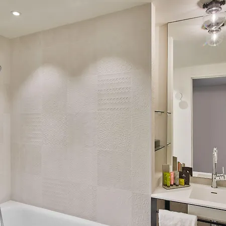 Joke - Astotel Отель Париж