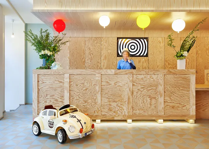 Joke - Astotel Paris